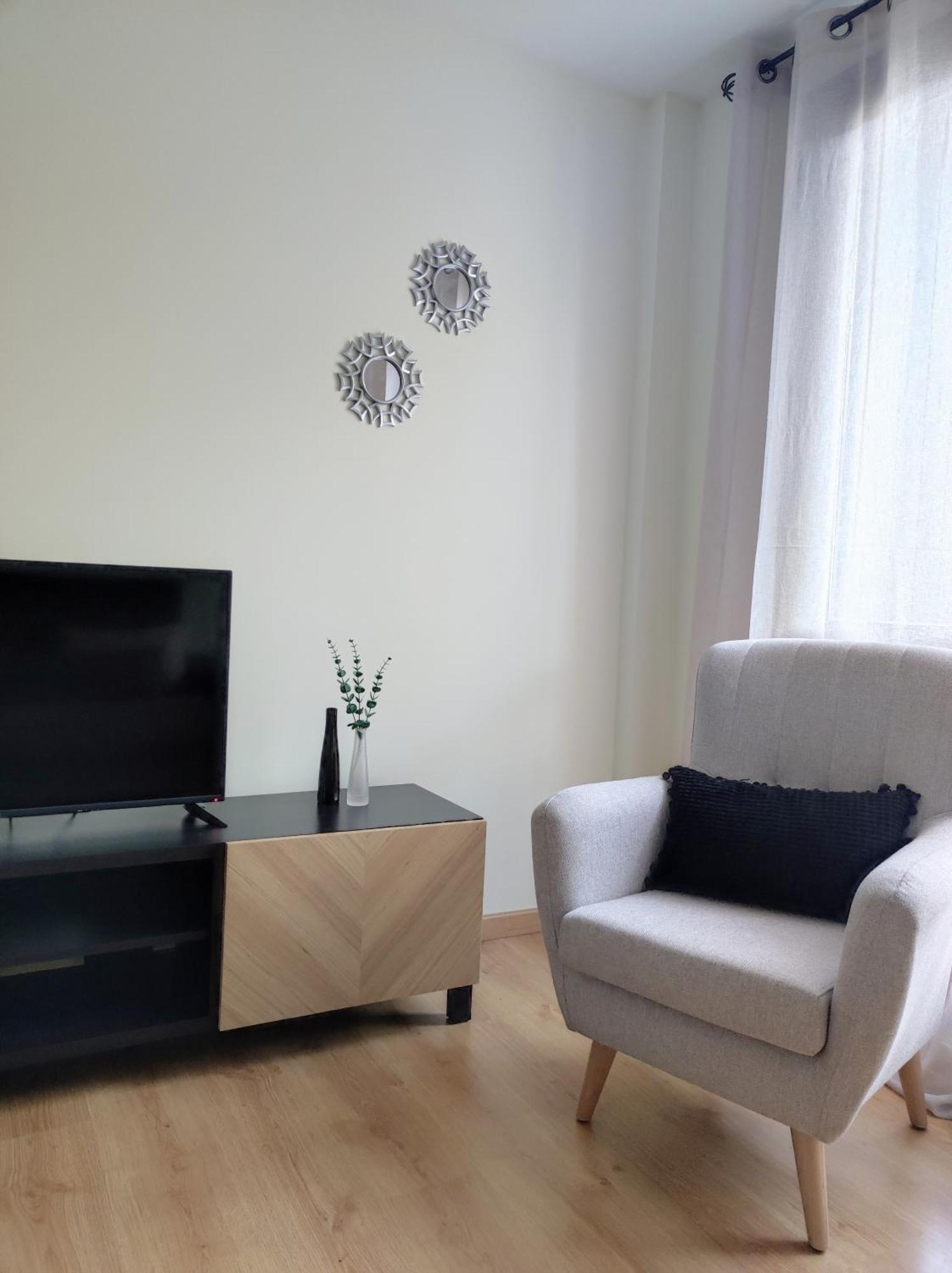 Apartamento Vico Эскаррилья Экстерьер фото